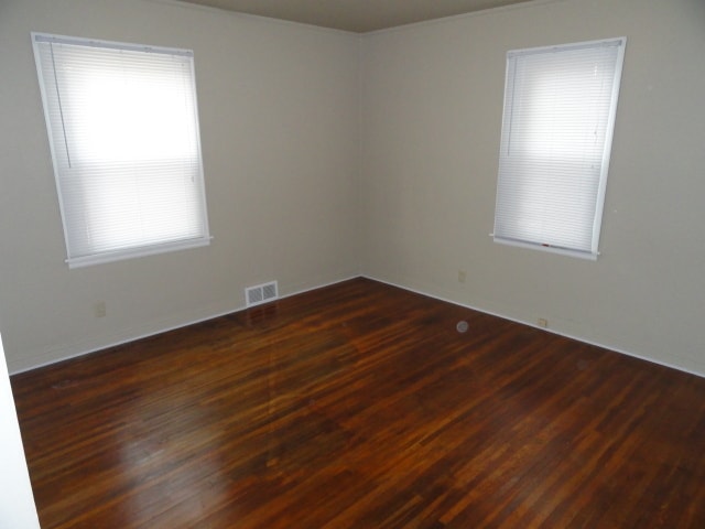 MAST. BED RM. - 113 N Connecticut Ave