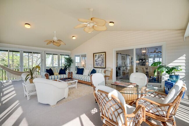 Building Photo - 4563 Brainard Bayou Rd