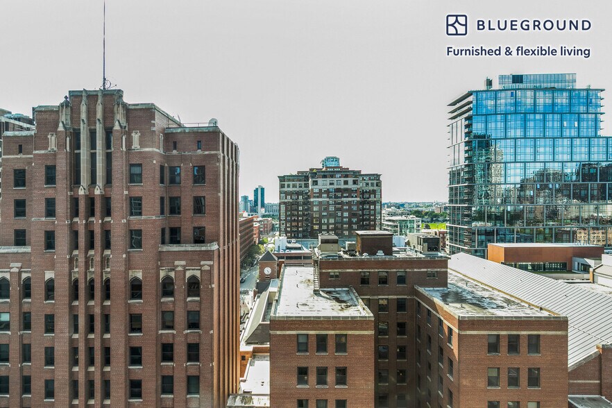 Building Photo - 121 W Chestnut St