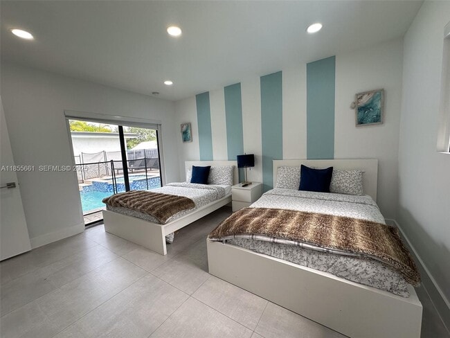 Building Photo - 9426 Caribbean Blvd