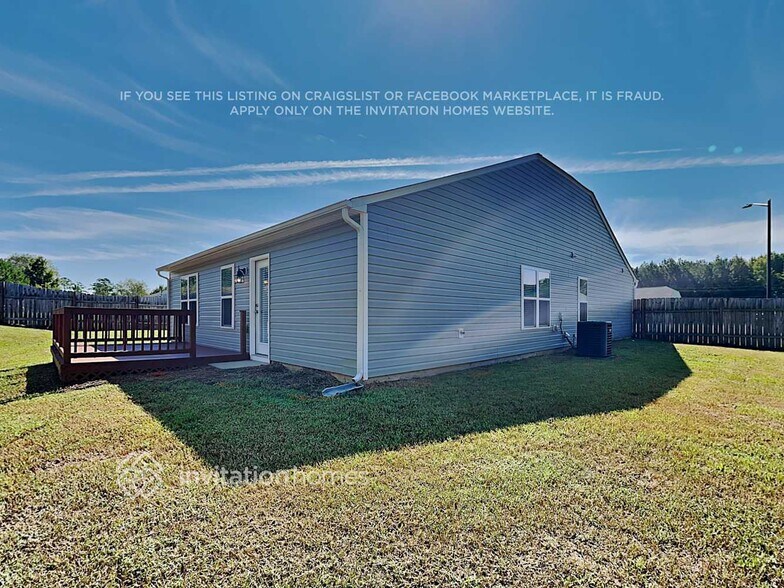 Building Photo - 108 Sampson Ct