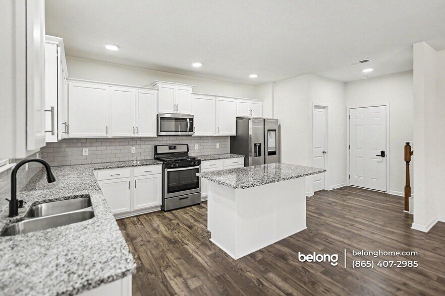 Building Photo - 12145 Lillibridge Crossing Ln
