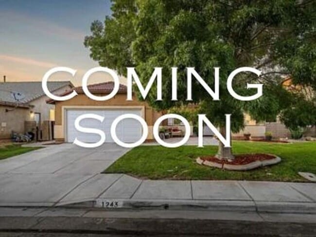Building Photo - Welcome to your perfect blend of comfort a...