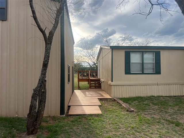 Building Photo - 3370 Surfside Dr