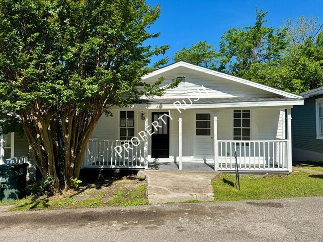 Primary Photo - 4529 Balcomb St