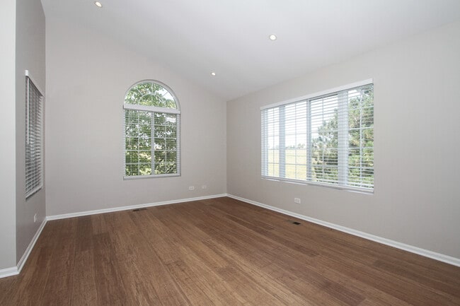 Building Photo - 2352 Dawson Ln