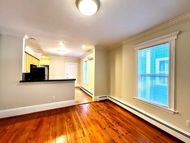 Building Photo - 36 Tremont St