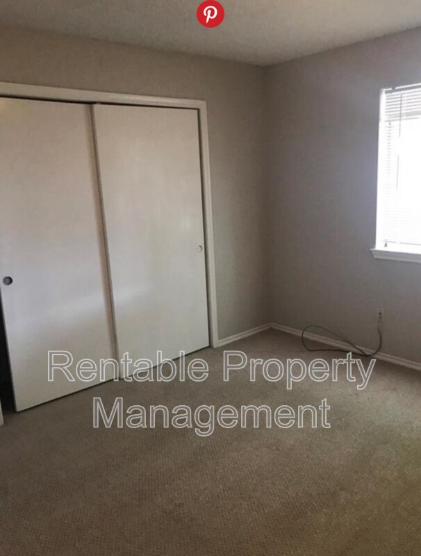 Building Photo - 15311 Appleridge Dr