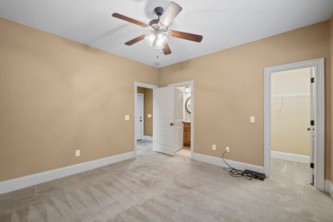 Building Photo - 137 Northington Woods Dr