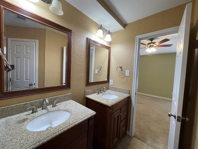 Building Photo - 5219 Stagetrail Dr