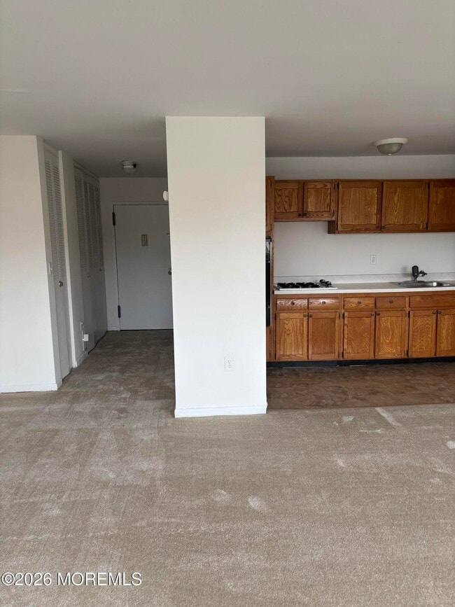 Building Photo - 385 Ocean Blvd