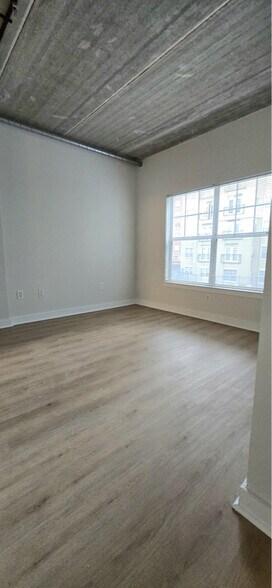 Building Photo - 800 Peachtree St NE