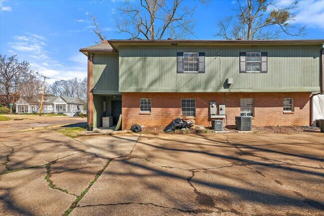 Building Photo - 1001/1003 Euclid Ave