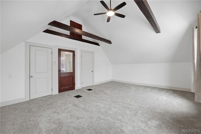 Building Photo - 444 W Ferry St