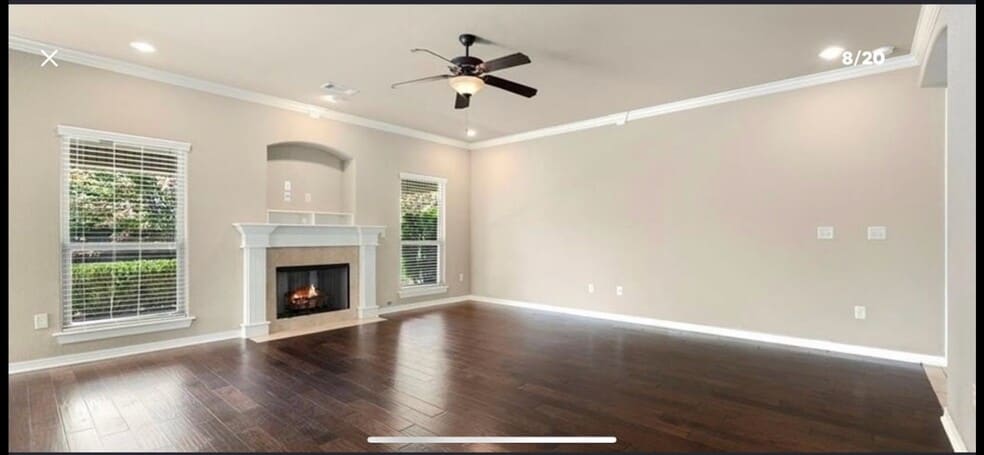 Building Photo - 2915 N Raven Ln