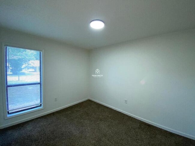 Building Photo - 5818 Port Haven Dr
