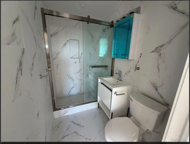 Building Photo - 163-14 Sanford Ave