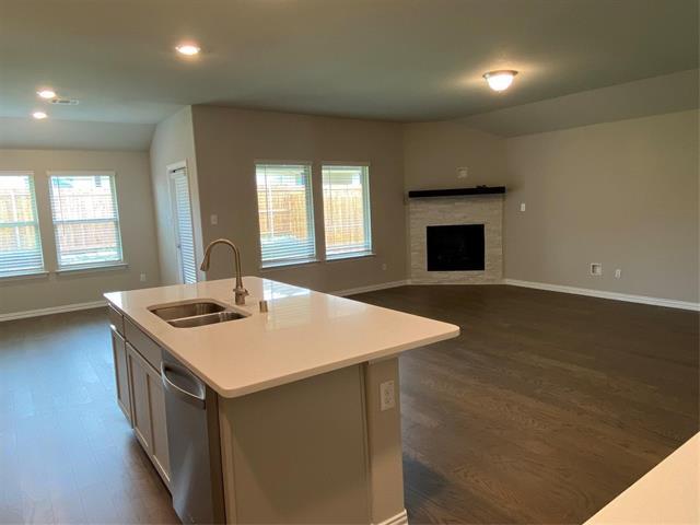 Building Photo - 5116 Shady River Dr