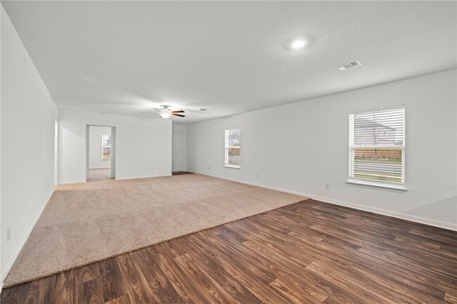 Building Photo - 101 Fairfax Ln