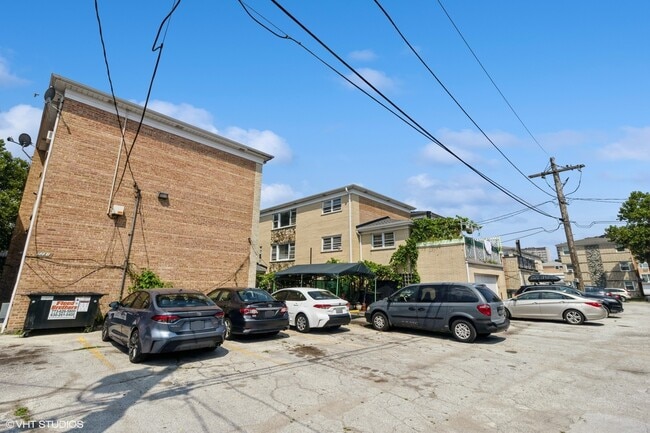 Building Photo - 5231 N Potawatomie Ave