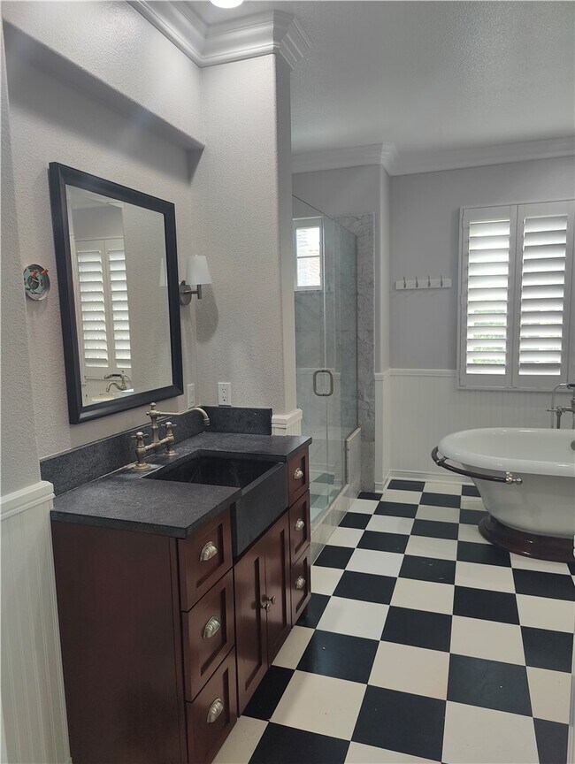 Building Photo - 1417 Sea Ridge Dr