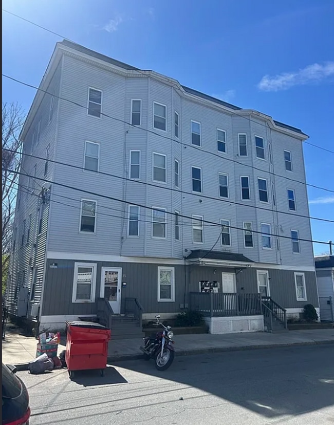 Building Photo - 11-15 Lilley Avenue