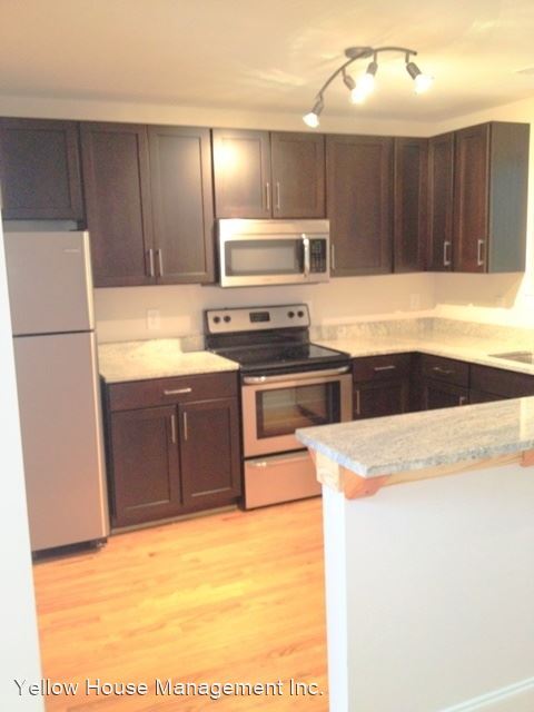 Building Photo - 118 Bim St