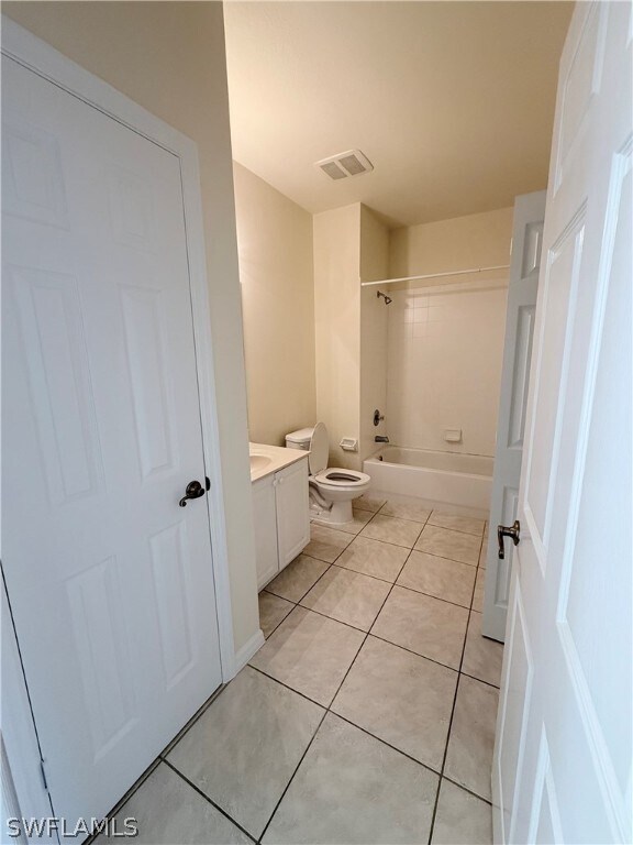 Building Photo - 9175 Celeste Dr