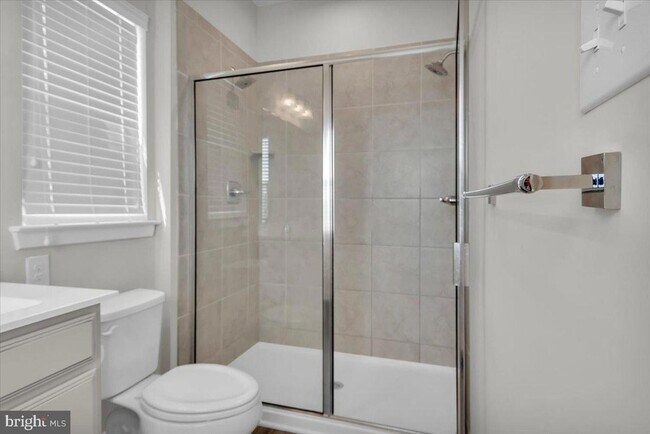 Building Photo - 71 Kohlmyer Dr