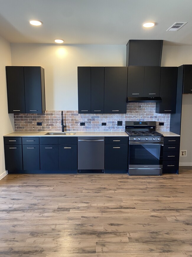 Building Photo - 4510 Terry-O Ln
