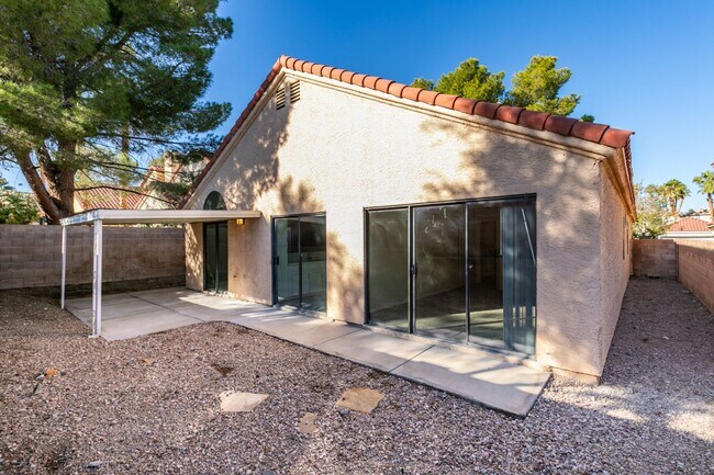 Building Photo - Beautifully Upgraded 3BD/2BA Home in Henderson’s Green Valley