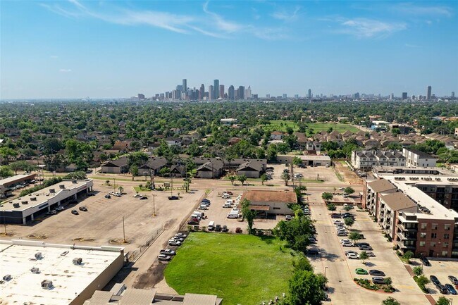 Building Photo - 1809 Palmetto Landing Dr
