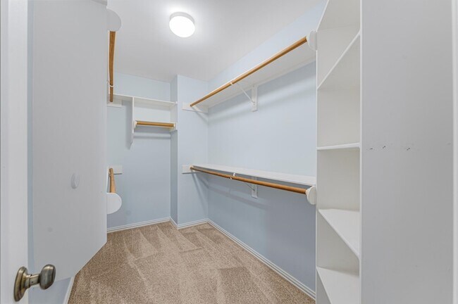 Building Photo - 1622 Cottage Landing Ln