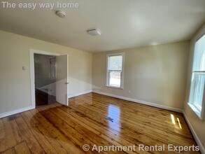 Building Photo - 59 Bishop Allen Dr