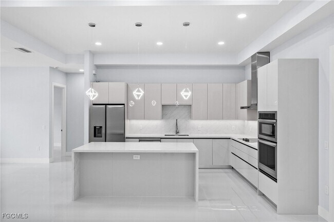 Building Photo - 3990 27th Ave NE