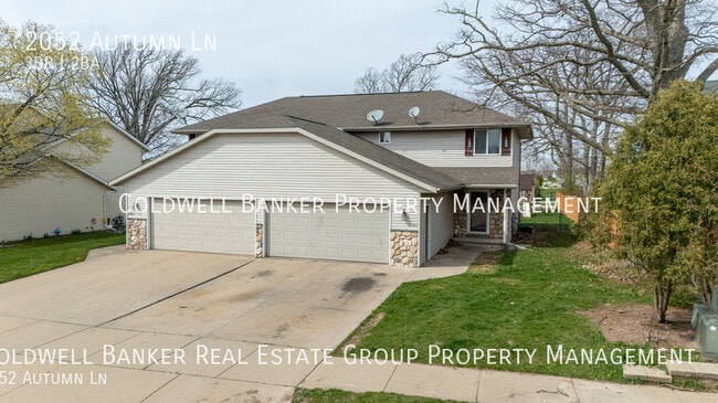 Primary Photo - 2052 Autumn Ln