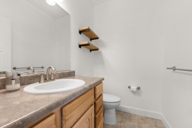 Building Photo - A Beautiful Home in the Heart of Pueblo West!