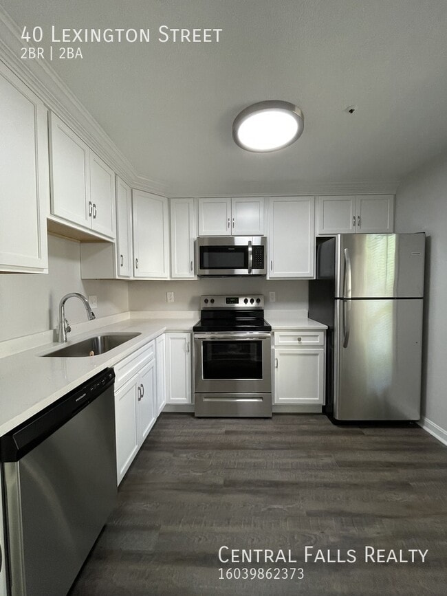 Building Photo - 40 Lexington St