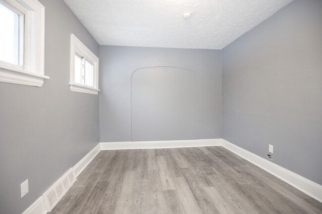 Building Photo - 10315 Gay Ave