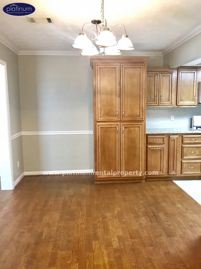 Building Photo - 1523 Planters Ridge Ln