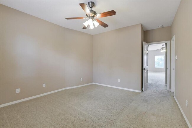 Building Photo - 20419 Windrose Bend Dr