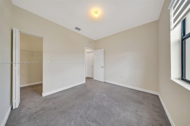 Building Photo - 11108 W 33rd Way
