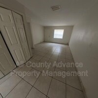 Building Photo - 4909 E Temple Heights Rd