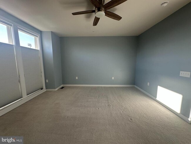 Building Photo - 13338 Arrowbrook Centre Dr