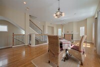 Building Photo - 2121 Harold St