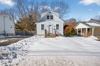 Building Photo - 644 Northville Turnpike