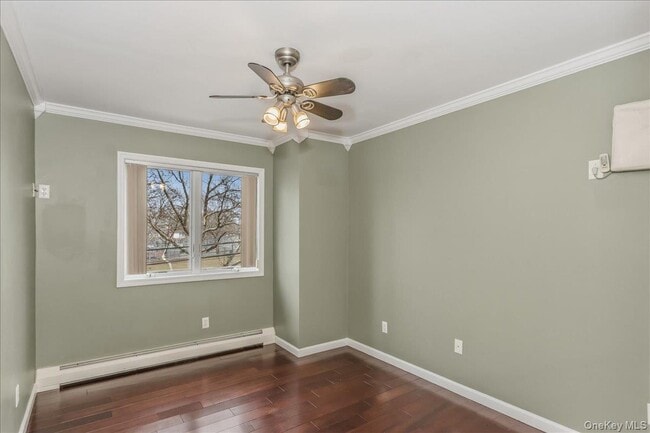 Building Photo - 149-47 Centreville St