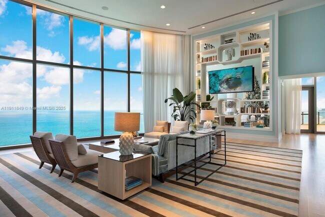 Building Photo - 15701 Collins Ave