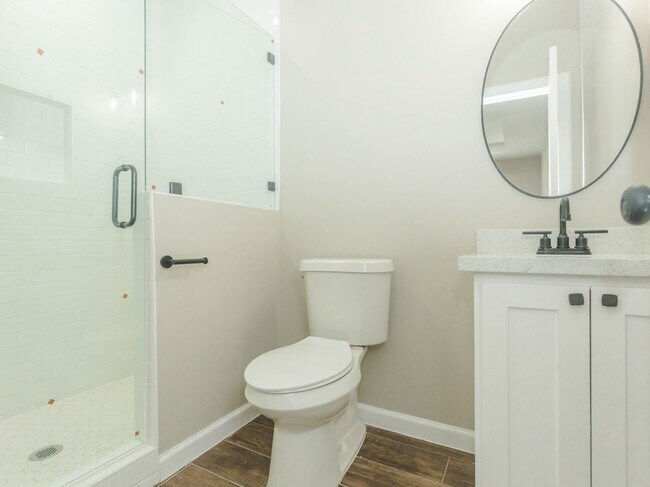 Building Photo - 477 Arboleda Ln