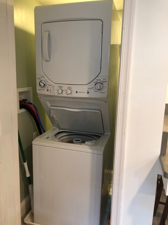 Basement washer/dryer - 5151 MacArthur Blvd NW